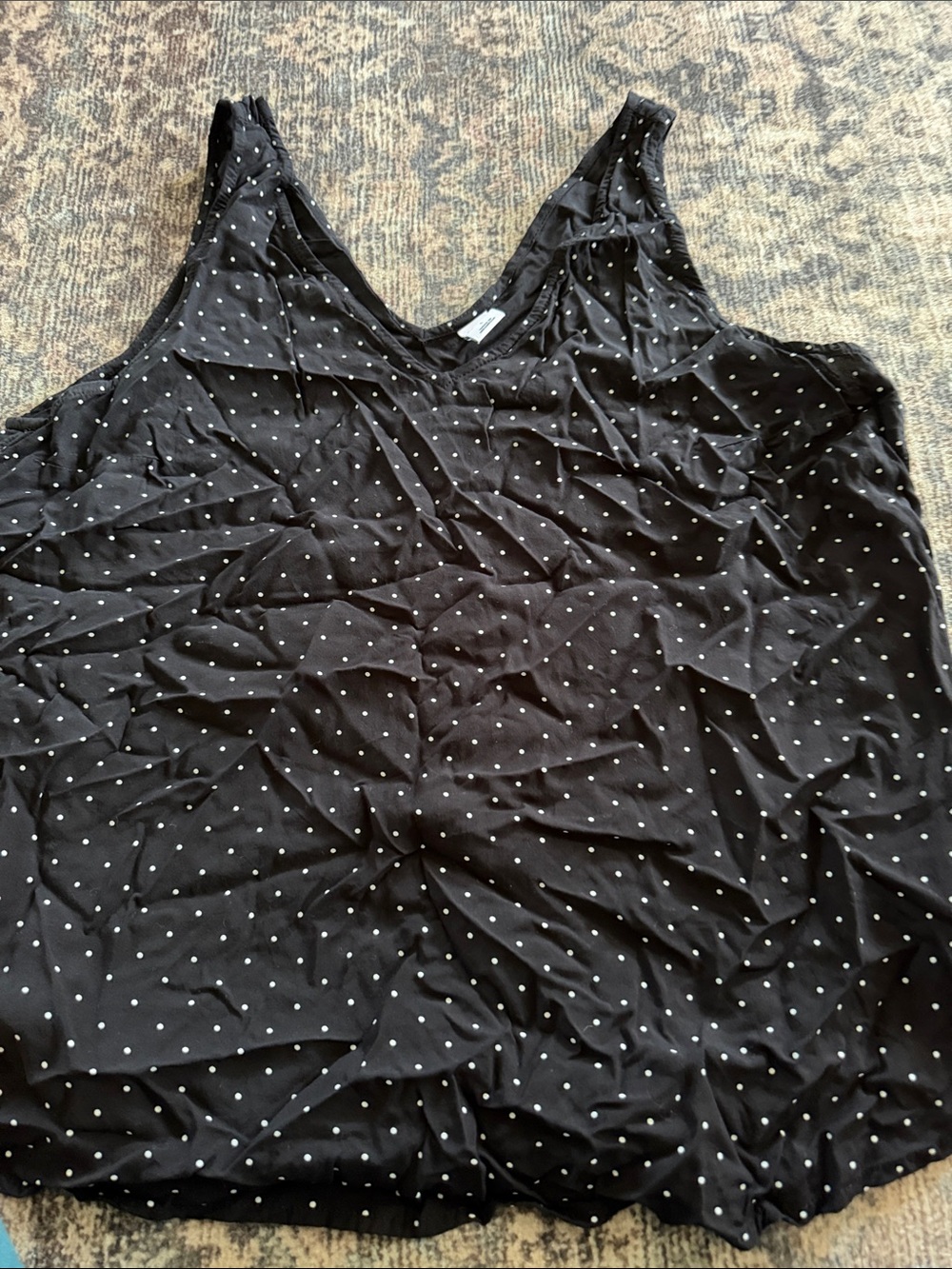 Old Navy Black Polka Dot V-Neck Camisole